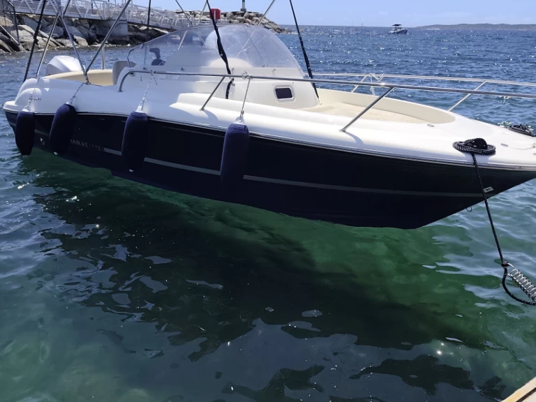 Jeanneau Cap Camarat 7.15 WA charter bareboat or captained in  Les Issambres