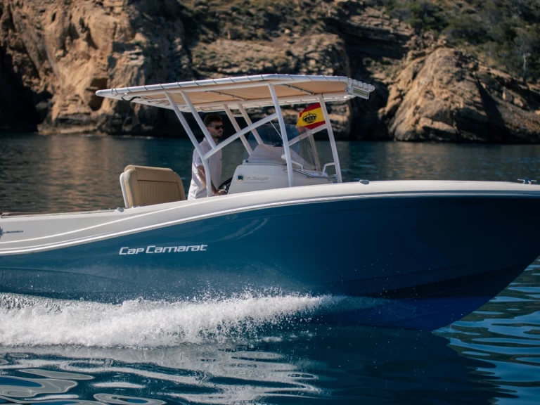 Yacht charter Altea cheap Cap Camarat 7.5 CC