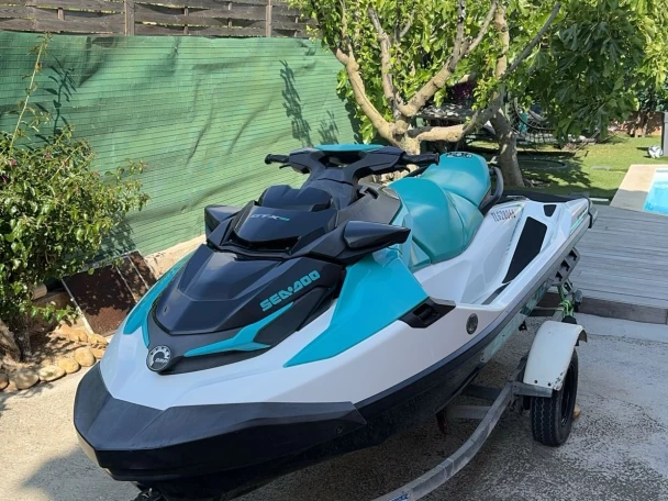 Rent a Sea-Doo GTX PRO La Londe-les-Maures