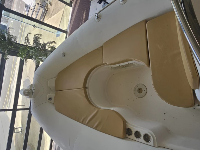 Zodiac Medline II charter bareboat or captained in  Biscarrosse