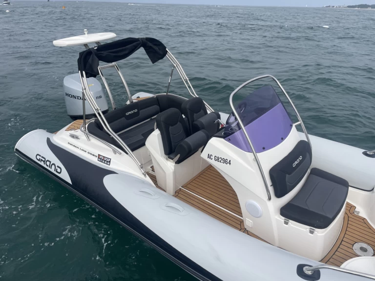RIB rental in Cap Ferret - Grand Boats Golden Line G580LF