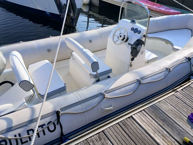 RIB rental with or without captain Bombard Puerto de Vigo