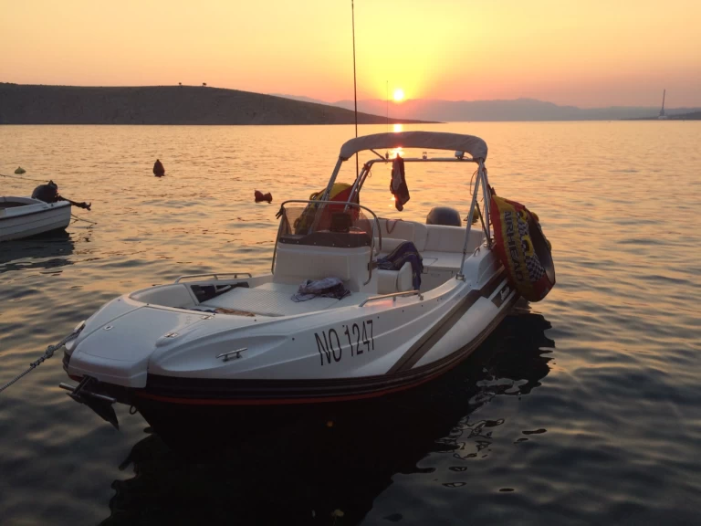 Zar ZAR 57 Welldeck in Selce on SamBoat