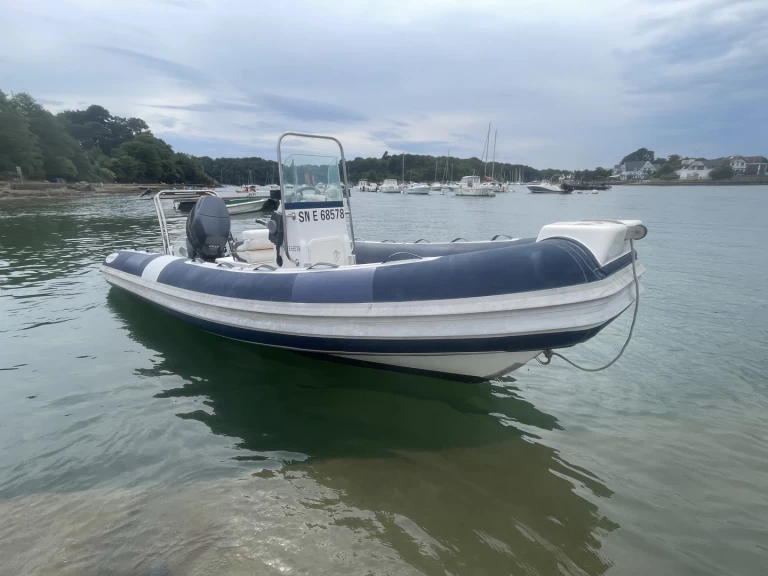 Boat rental Northstar 540 op in Vannes on Samboat