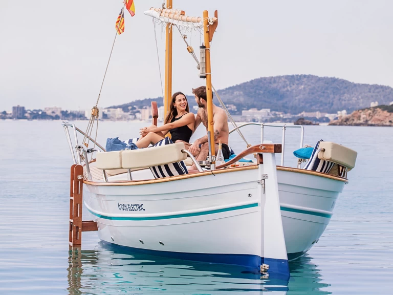 Rent a medvolt m7 Port d'Alcudia
