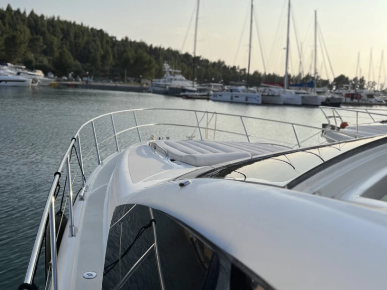 Yacht charter Palioúri cheap Azimut Atlantis 55
