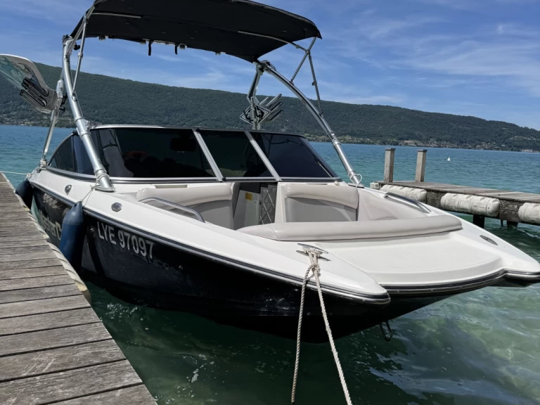 Motorboat rental with or without captain Mastercraft Veyrier-du-Lac