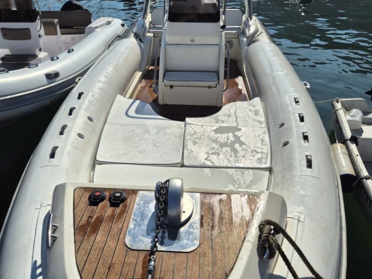 Nuova Jolly King 850 in Porto Turistico Masuccio Salernitano on SamBoat