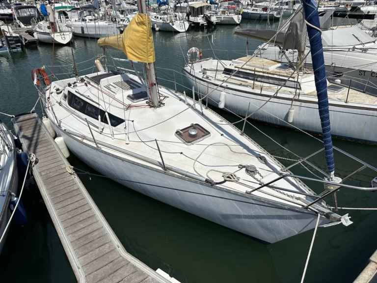 Sailboat rental in La Grande-Motte - Kirie Feeling 920