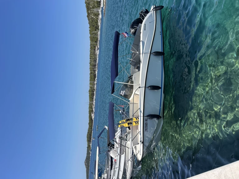 Yacht charter Rogoznica cheap Activ 675 Open