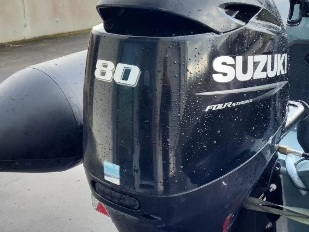 Boat rental Bombard Explorer 550 in Les Sables-d'Olonne on Samboat