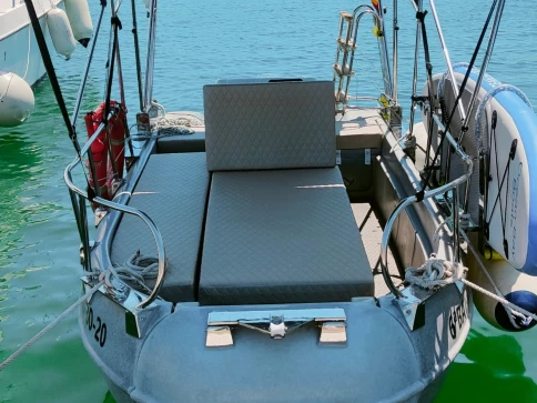 Whaly Whaly 500 charter bareboat or captained in  Castellón de la Plana/Castelló de la Plana