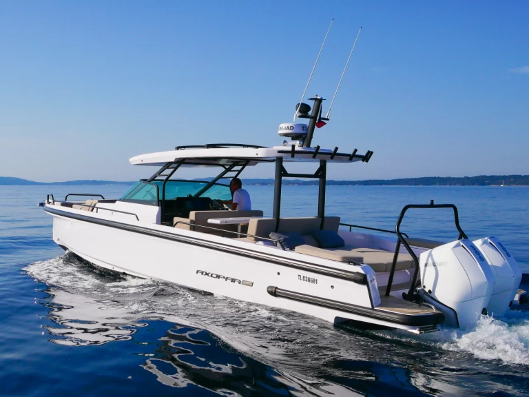 Motorboat rental in Port du Lavandou - Axopar Axopar 37 Sun-Top