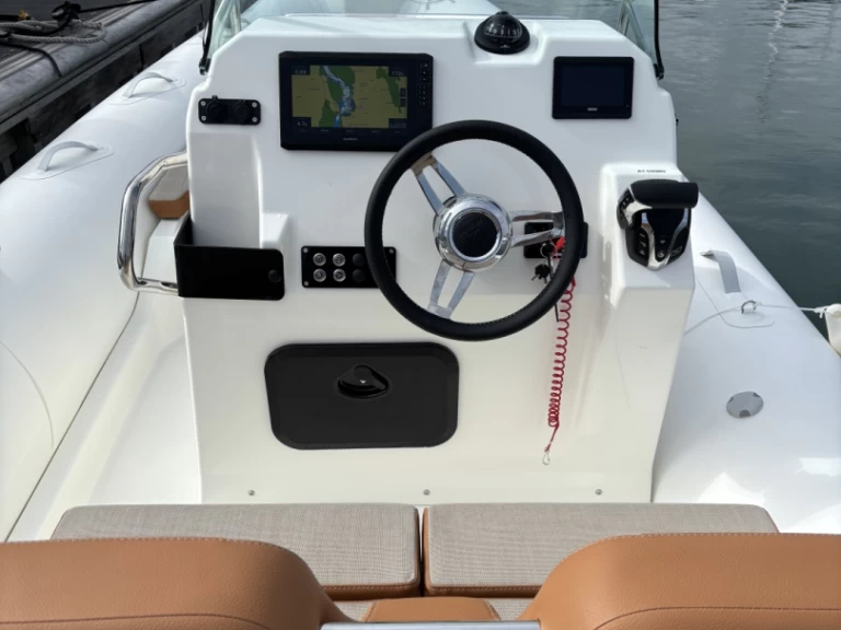 RIB rental with or without captain Zodiac La Trinité-sur-Mer