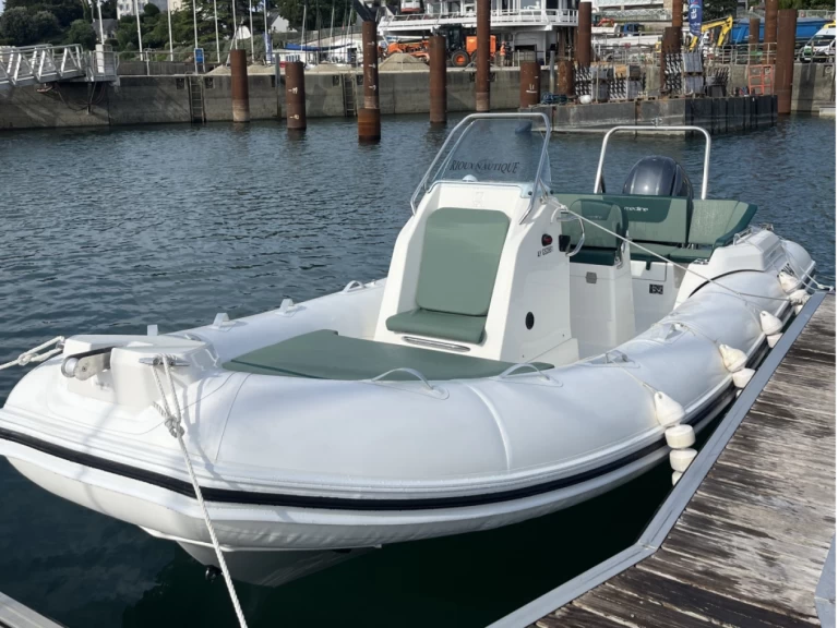Bareboat Rental RIB Zodiac with a boat licence