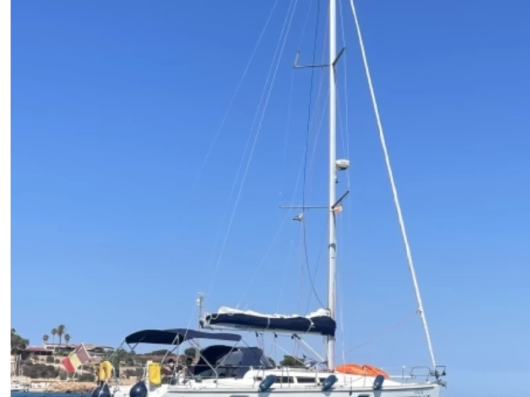 Sailboat for rent Torrevieja at the best price