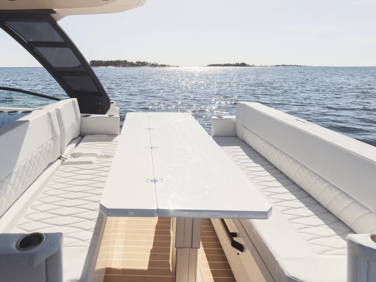 Saxdor Saxdor 320 GTO in Split on SamBoat