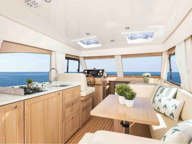 sasga 34 HT in Cavalaire-sur-Mer on SamBoat