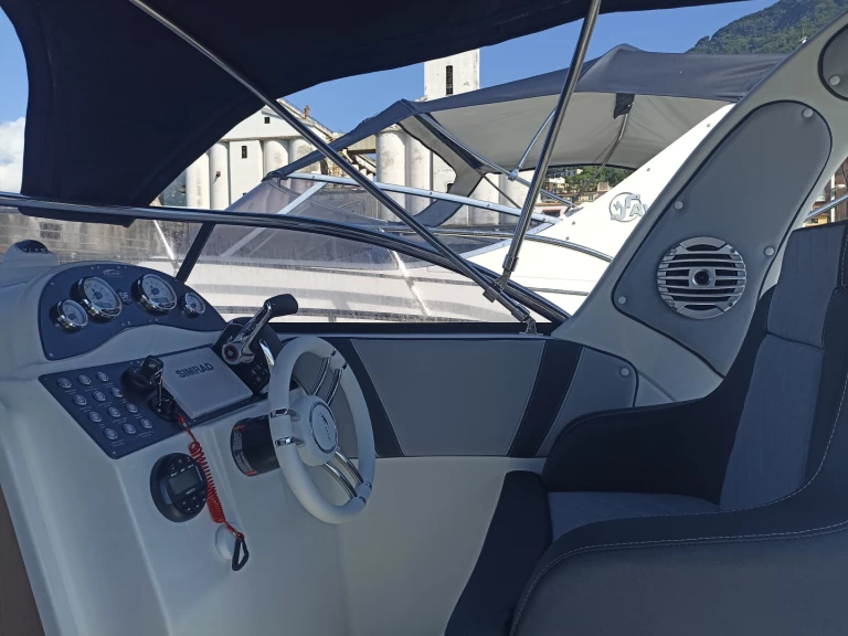 Motorboat rental with or without captain Italmar Castellammare di Stabia
