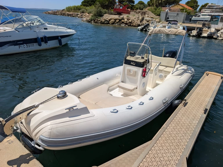 RIB for rent Hyères at the best price