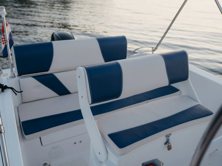 Boat rental Italmar Italmar Open 16,50 in Šibenik on Samboat