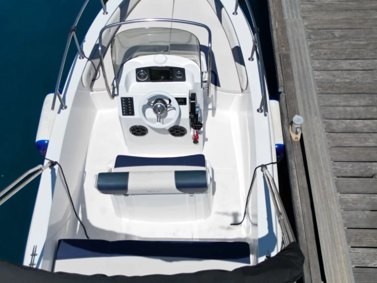 Motorboat rental with or without captain Italmar Šibenik