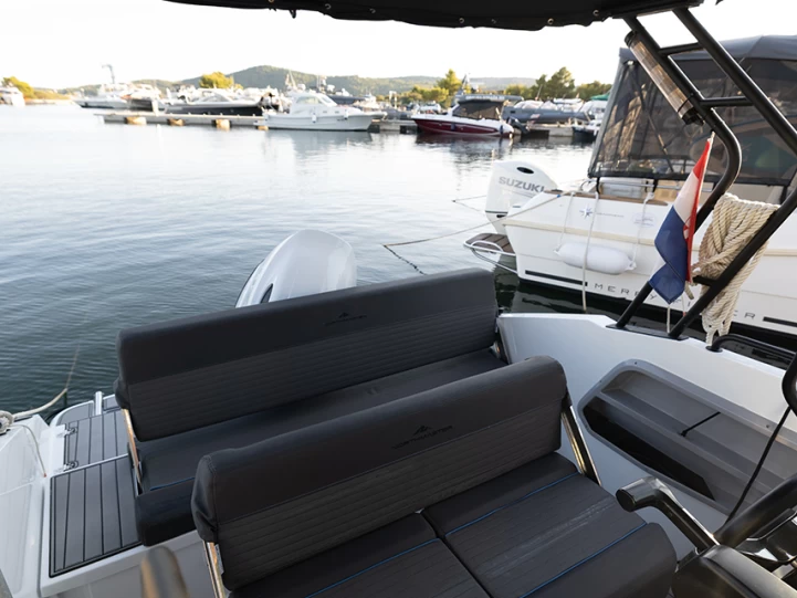 Rent a Northmaster Northmaster 685 Cruiser Šibenik