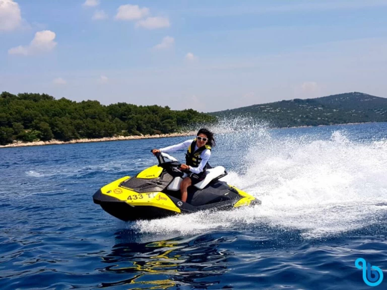 Jet ski for rent Rovinj at the best price