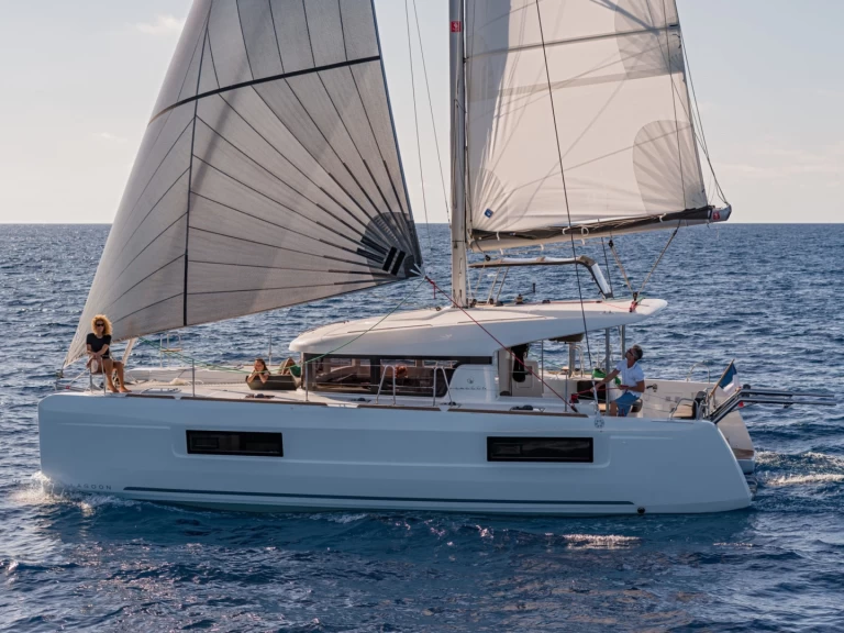 Rent a Lagoon Lagoon 40 Alimos
