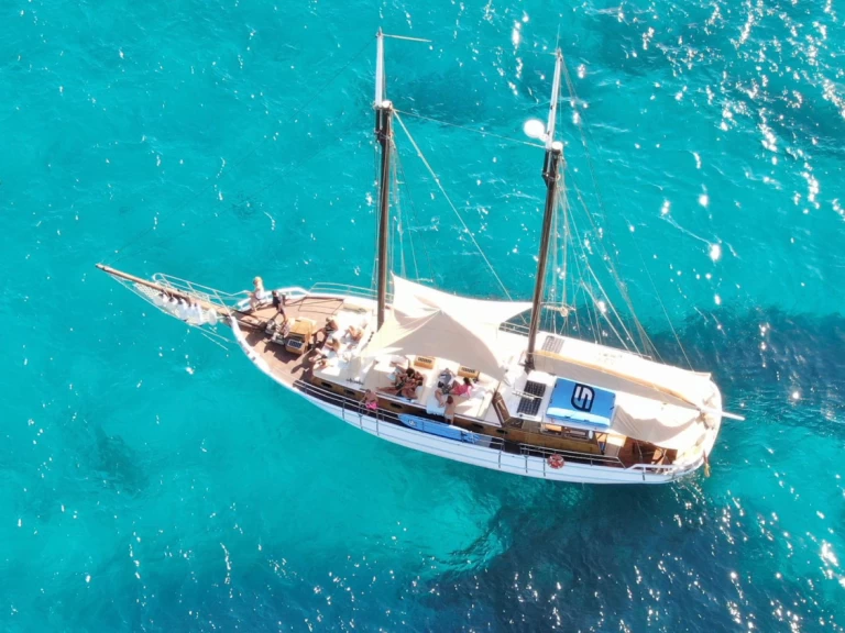 Boat rental Custom Made GOLETTA TURCA in Marina Formentera on Samboat