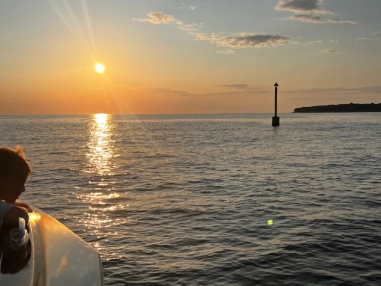 Motorboat rental with or without captain Alesta Marine Novigrad-Cittanova
