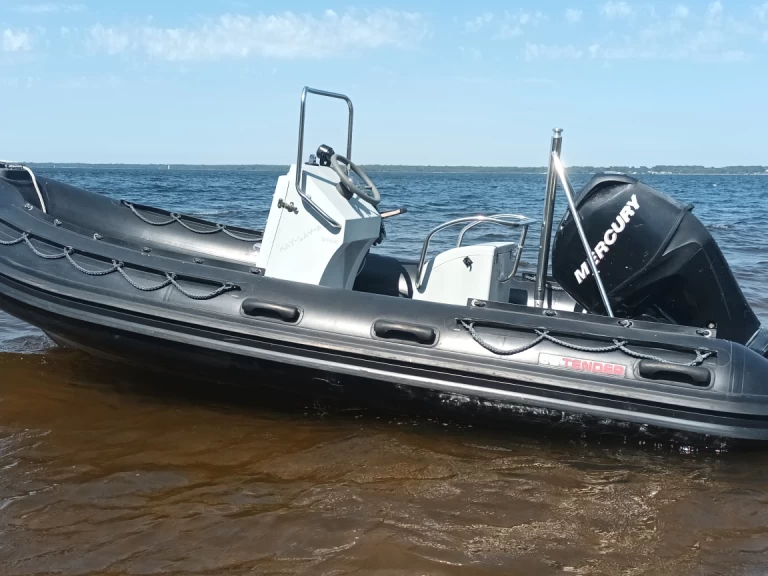 RIB for rent Lacanau at the best price