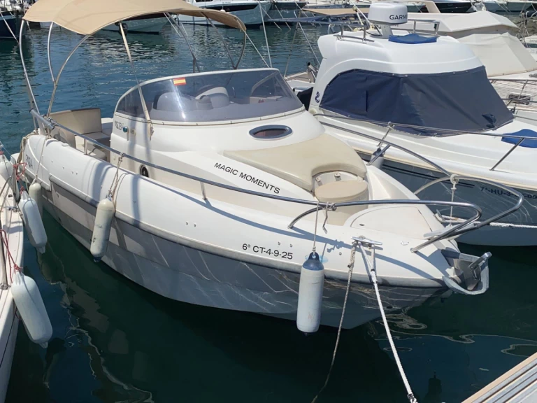 Motorboat for rent Puerto Villajoyosa at the best price
