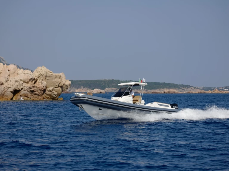 Rent a Joker Boat Clubman 30 Porto Cervo