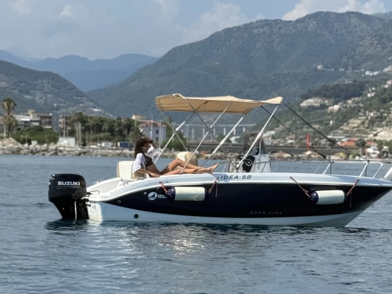 Motorboat rental with or without captain Idea Marine Arma di Taggia