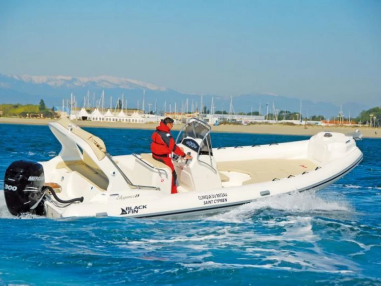 Bareboat Rental RIB Nuova Jolly with a boat licence