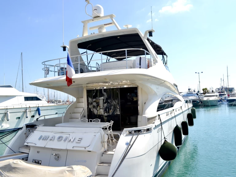 Luxury Yacht rental with or without captain Marquis Antibes