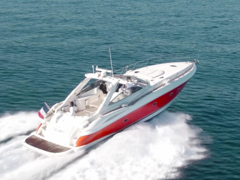 Sunseeker Predator 56 in Golfe-Juan on SamBoat