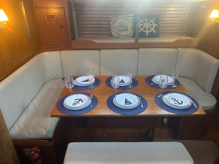 Sailboat for rent La Spezia at the best price