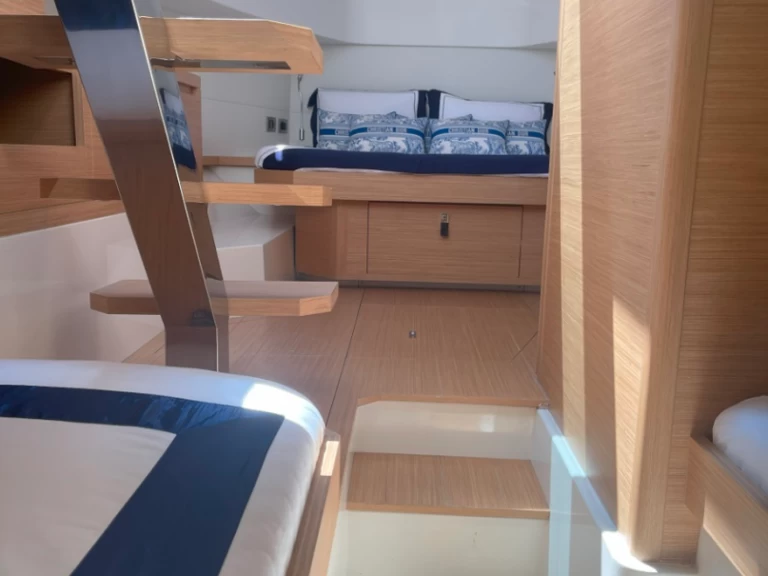 Motorboat for rent Beaulieu-sur-Mer at the best price