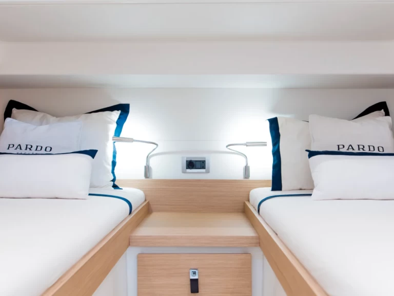 Pardo Yachts Pardo 38 charter bareboat or captained in  Beaulieu-sur-Mer