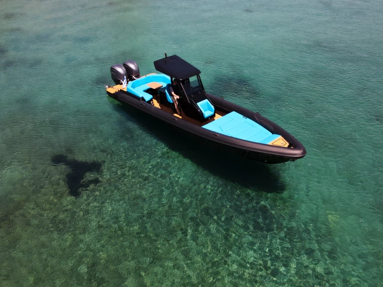 Bareboat Rental Motorboat  with a boat licence