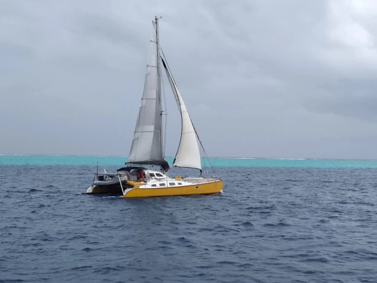 Catamaran rental with or without captain Outremer Papeete