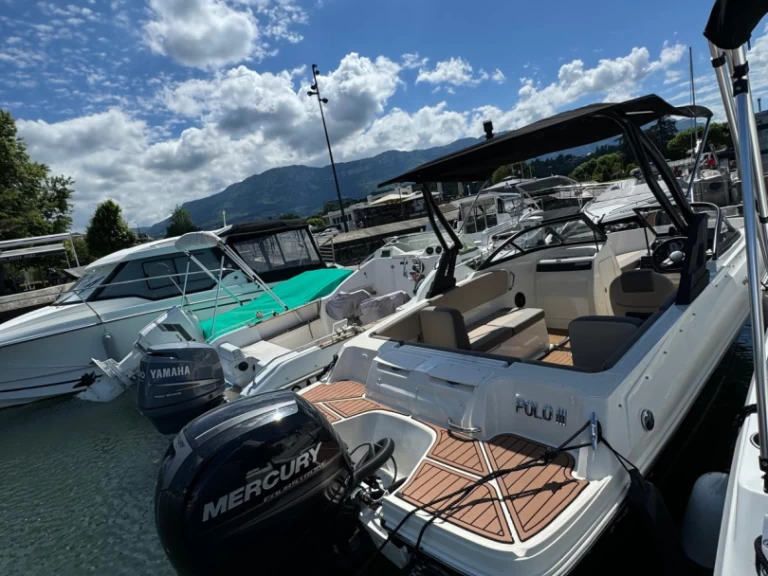 Yacht charter Grand Port d'Aix-les-Bains cheap VR4
