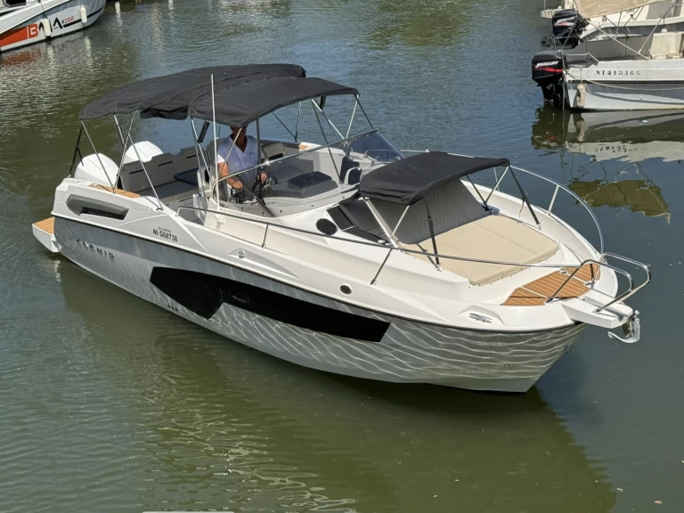 Karnic SL800 charter bareboat or captained in  Mandelieu-la-Napoule