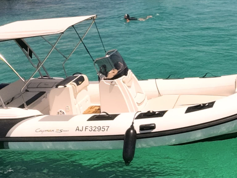 RIB rental in Marseille - Ranieri Cayman 21 Sport