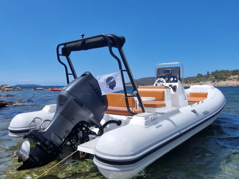 Boat rental Tiger Open 7,50 in Porto-Vecchio on Samboat