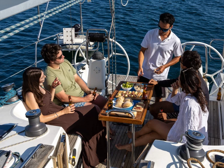 Rent a Bavaria 40s Setúbal (Nossa Senhora da Anunciada)