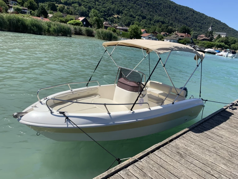 Motorboat rental in Annecy - Beluga 490