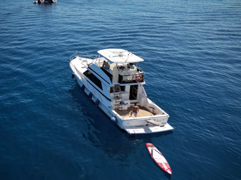 Riviera 43 open flybridge  in Alassio on SamBoat